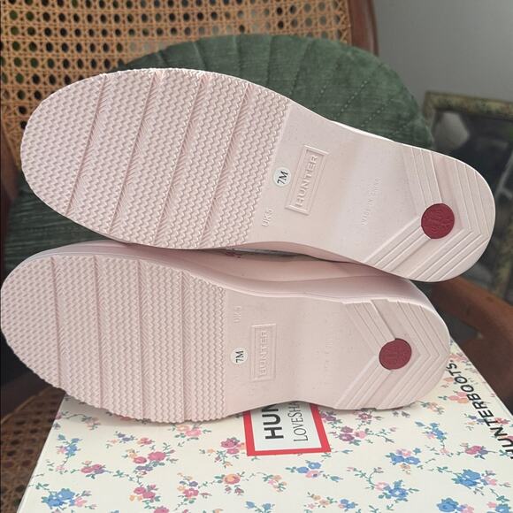 NIB LoveShackFancy x Hunter Sunrise Confetti Bloom Floral Short Play Rain Boots - Picture 6 of 8